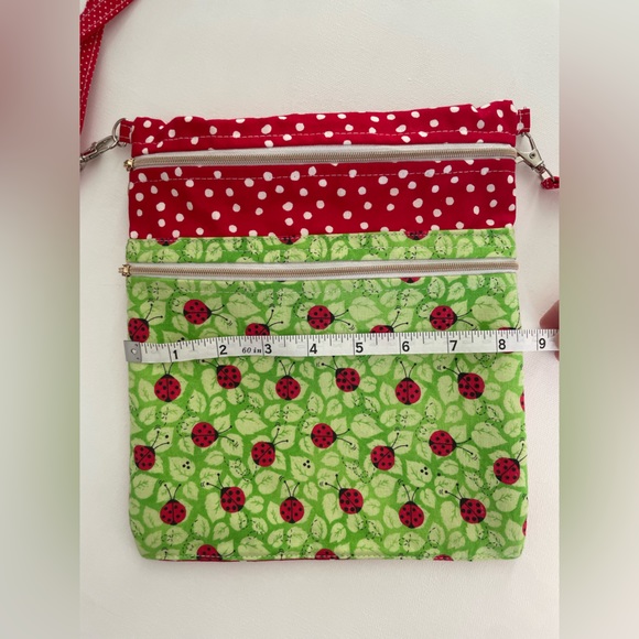 Handmade Ladybug Crossbody Purse - Picture 9 of 12